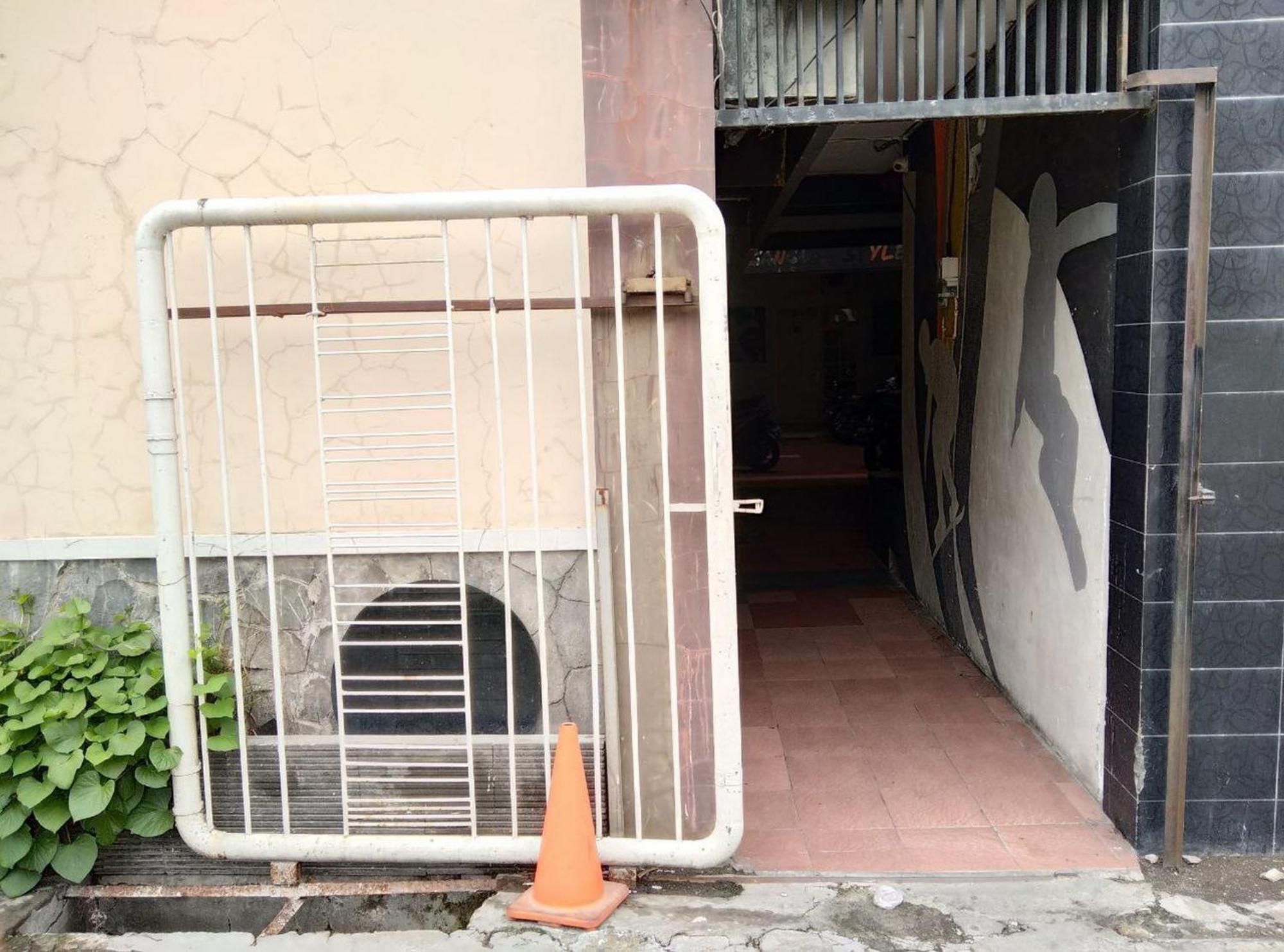 Hotel Gangnam Style Mitra Reddoorz Near Merr